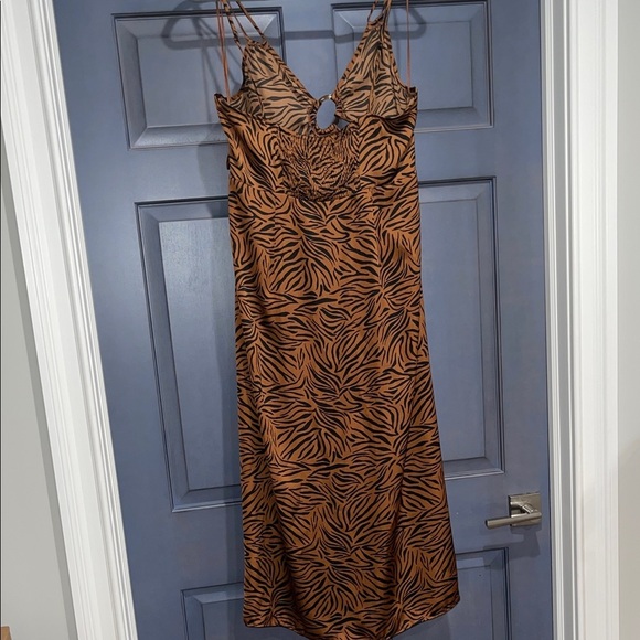 Zara Brown Zebra Print Maxi Dress XL NWT - Picture 13 of 13